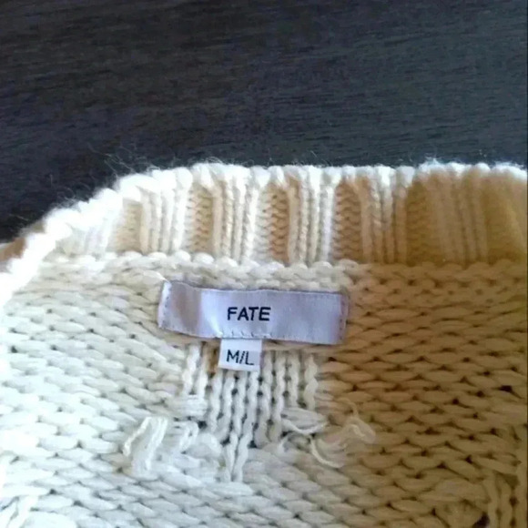 Fate Sweater NWOT - Picture 2 of 4